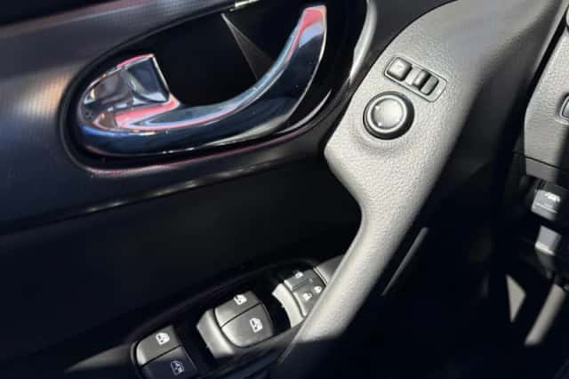 Nissan Qashqai (2019) thumbnail 28