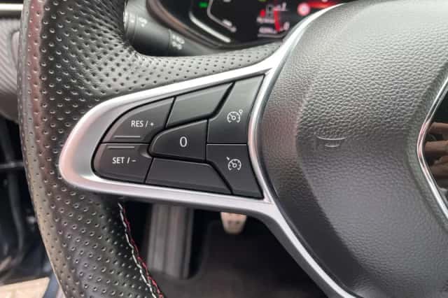 Renault Clio (2022) thumbnail 17