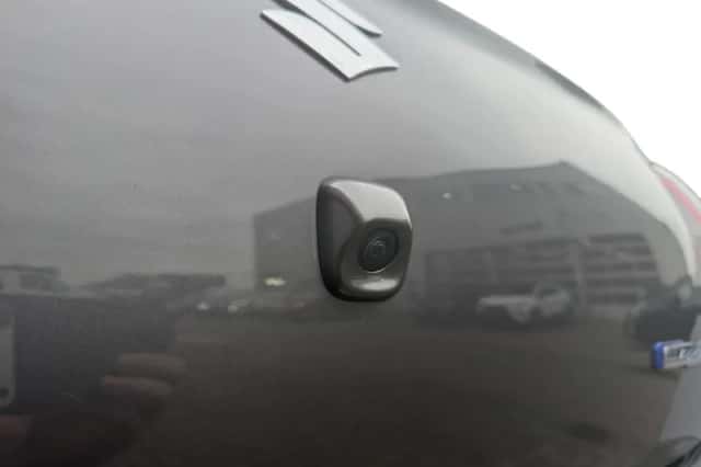 Suzuki Swift (2025) thumbnail 18