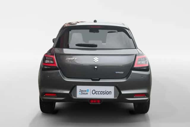 Suzuki Swift (2025) thumbnail 3