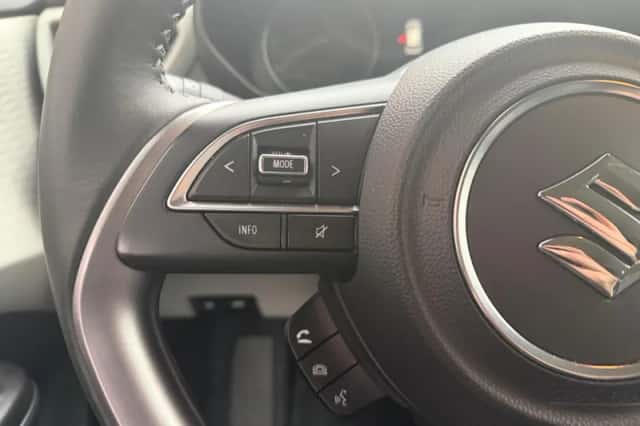 Suzuki Swift (2025) thumbnail 22