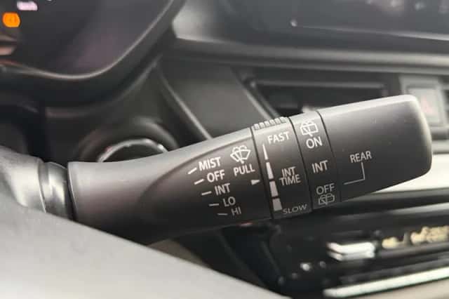 Suzuki Swift (2025) thumbnail 30