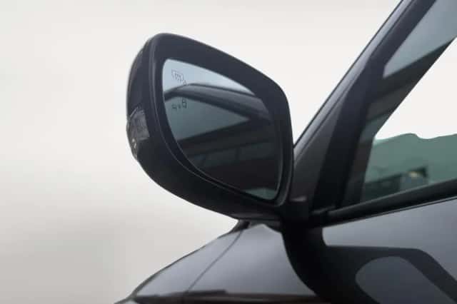 Suzuki Swift (2025) thumbnail 10