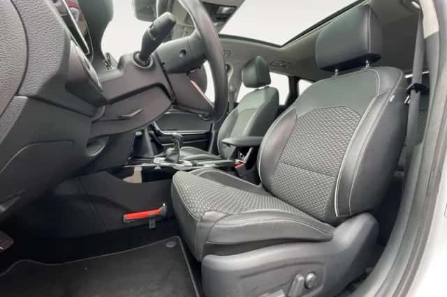 Kia Ceed Sportswagon (2024) thumbnail 11