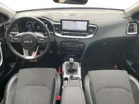 Kia Ceed Sportswagon (2024) thumbnail 13