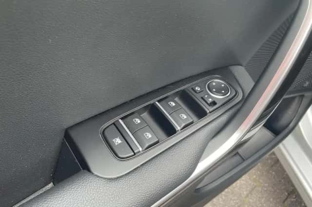 Kia Ceed Sportswagon (2024) thumbnail 23