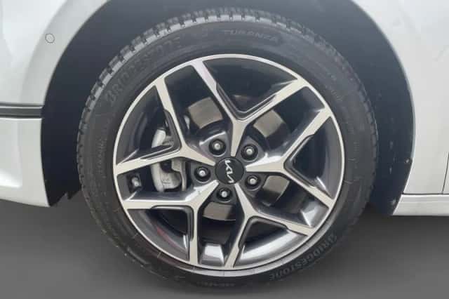 Kia Ceed Sportswagon (2024) thumbnail 5