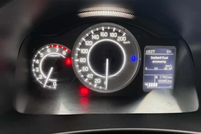 Suzuki Ignis (2021) thumbnail 21