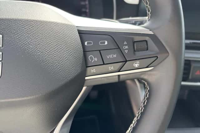 SEAT Leon (2023) thumbnail 20