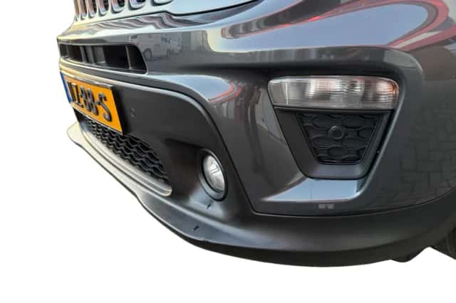 Jeep Renegade (2023) thumbnail 11