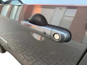 Jeep Renegade (2023) thumbnail 13