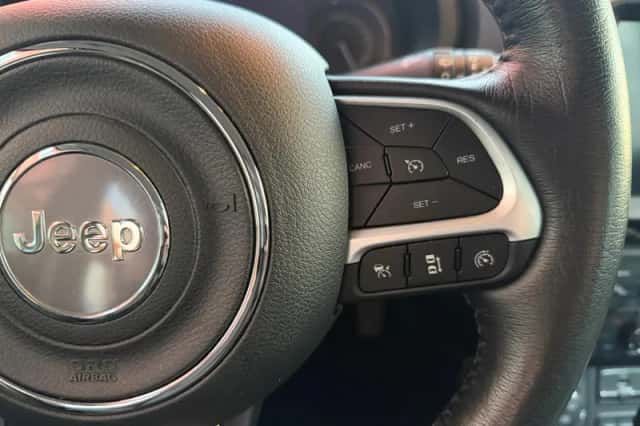 Jeep Renegade (2023) thumbnail 18