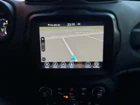 Jeep Renegade (2023) thumbnail 22