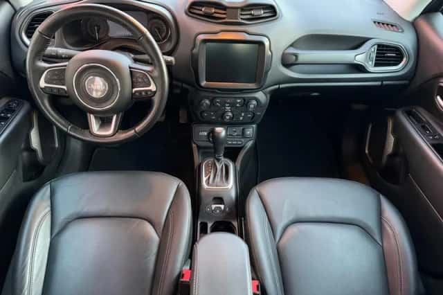 Jeep Renegade (2023) thumbnail 32