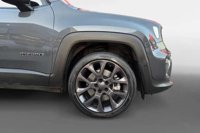 Jeep Renegade (2023) thumbnail 9