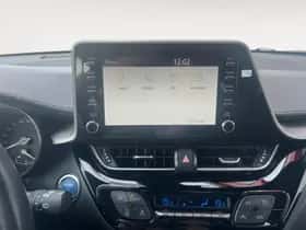 Toyota C-HR (2023) thumbnail 18