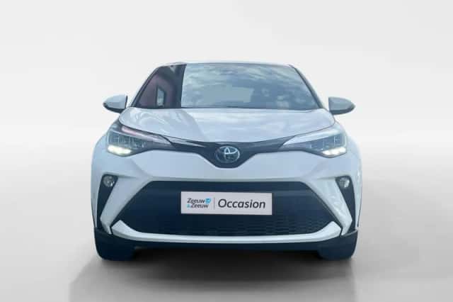 Toyota C-HR (2023) thumbnail 8