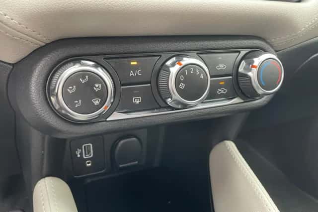 Nissan Micra (2023) thumbnail 17
