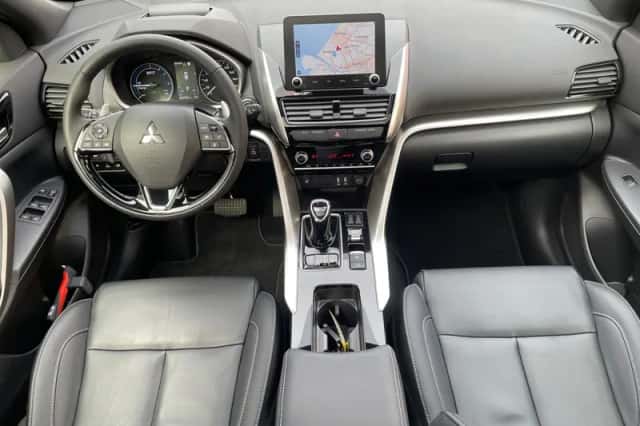 Mitsubishi Eclipse Cross (2024) thumbnail 12