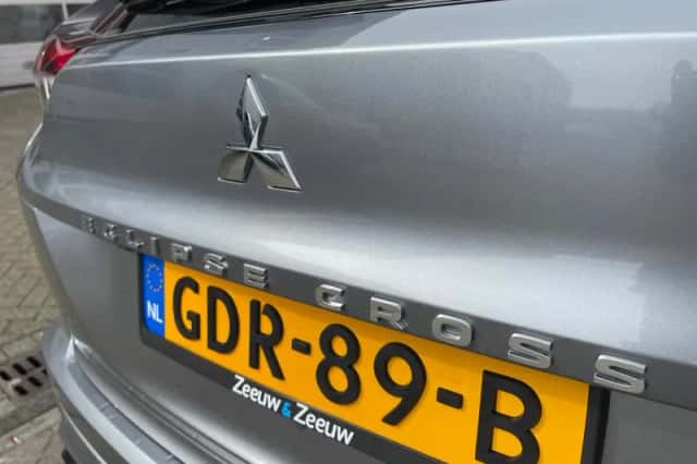 Mitsubishi Eclipse Cross (2024) thumbnail 40