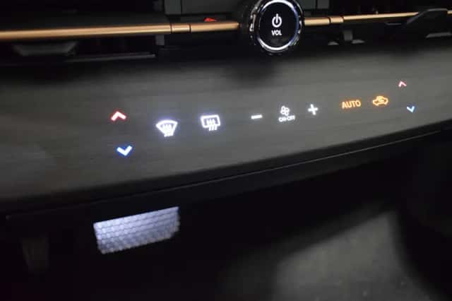 Nissan Ariya (2026) thumbnail 41