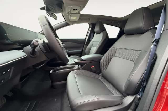 Nissan Leaf (2026) thumbnail 9