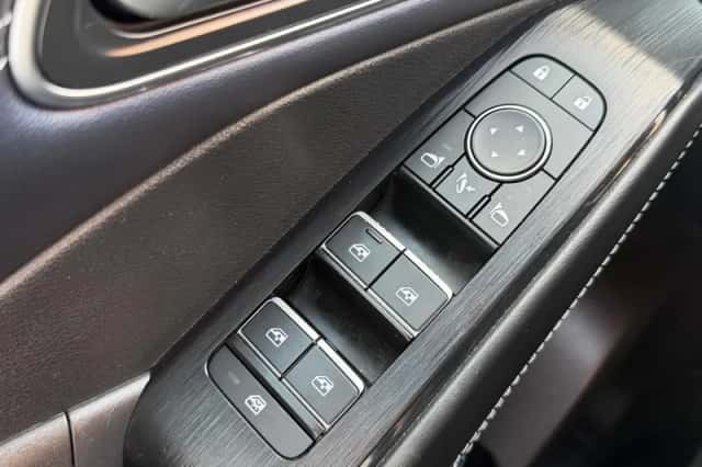 Nissan Qashqai (2023) thumbnail 21