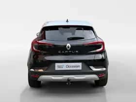 Renault Captur (2023) thumbnail 3