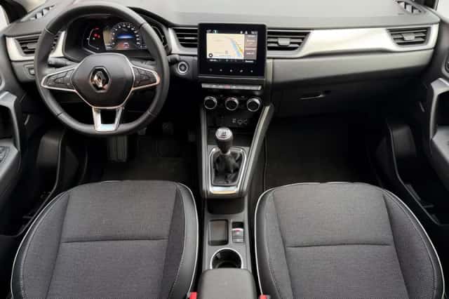 Renault Captur (2023) thumbnail 25