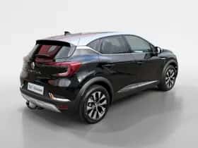Renault Captur (2023) thumbnail 4