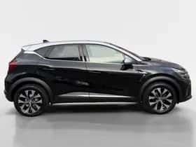Renault Captur (2023) thumbnail 5
