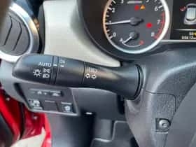 Nissan Micra (2018) thumbnail 19