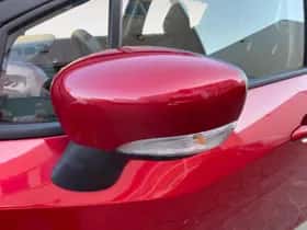 Nissan Micra (2018) thumbnail 26