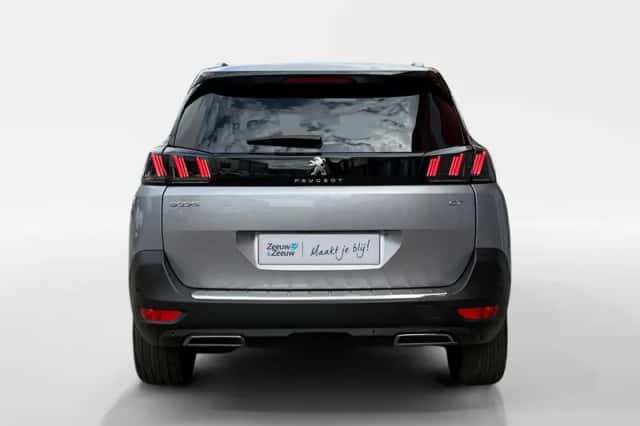 Peugeot 5008 (2024) thumbnail 4