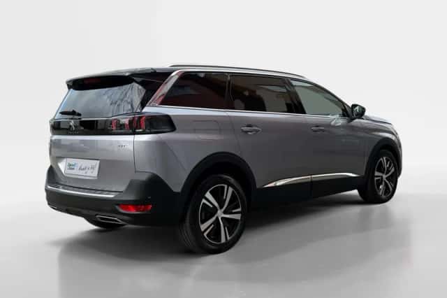 Peugeot 5008 (2024) thumbnail 5