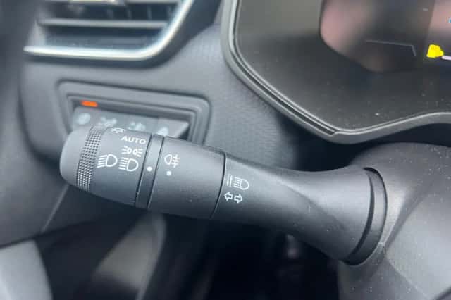 Mitsubishi Colt (2025) thumbnail 18