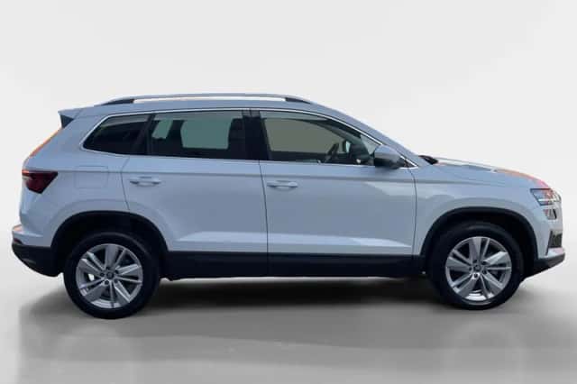 Škoda Karoq (2025) thumbnail 2