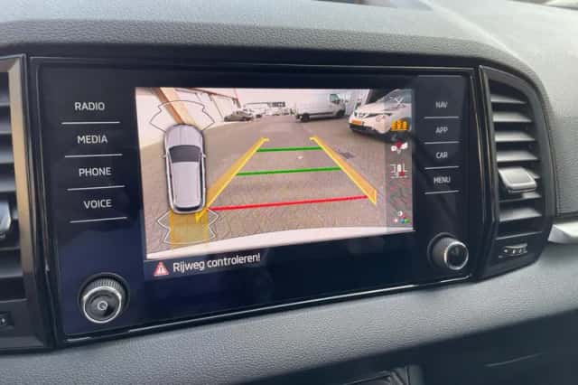 Škoda Karoq (2025) thumbnail 14