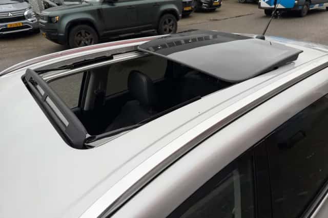 Suzuki Vitara (2025) thumbnail 13