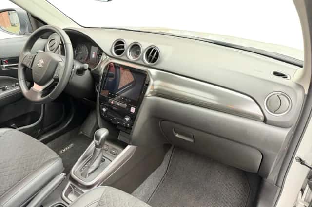 Suzuki Vitara (2025) thumbnail 15