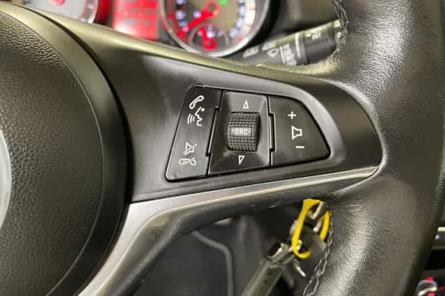 Opel Adam (2019) thumbnail 19