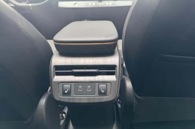 Nissan Ariya (2026) thumbnail 19