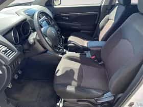 Mitsubishi ASX (2019) thumbnail 15