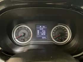 Hyundai i10 (2021) thumbnail 24