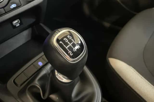 Hyundai i10 (2021) thumbnail 29