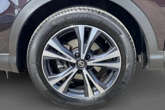 Nissan Qashqai (2021) thumbnail 8