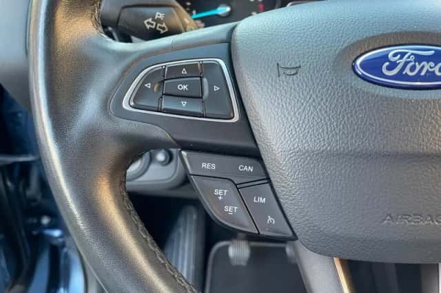 Ford Kuga (2019) thumbnail 14