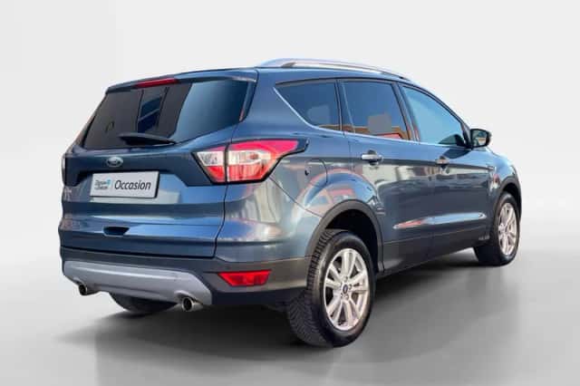 Ford Kuga (2019) thumbnail 3