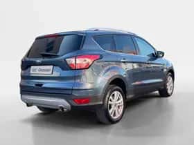 Ford Kuga (2019) thumbnail 3
