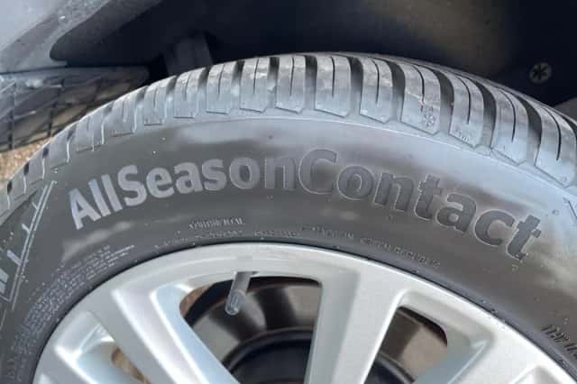 Ford Kuga (2019) thumbnail 32